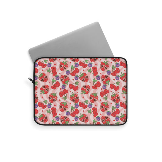 Strawberry Heart Pattern Laptop Sleeve – Cute Kawaii Fruit Design